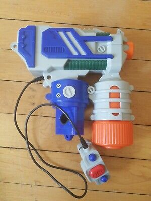 Thumbnail of Fuze Cyclone Water Blaster - Button Control Toy.