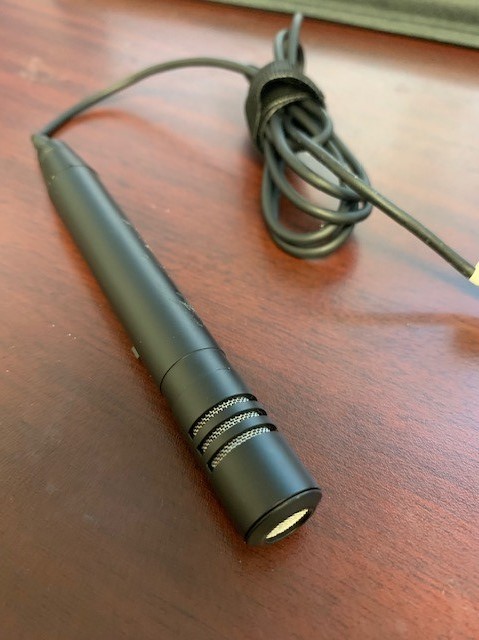 Thumbnail of small handheld microphone.