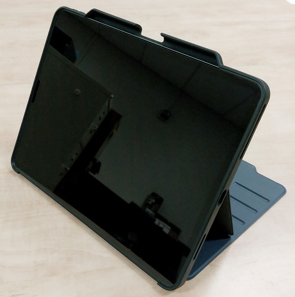 Thumbnail of iPad Pro 12.9" (5th Generation).