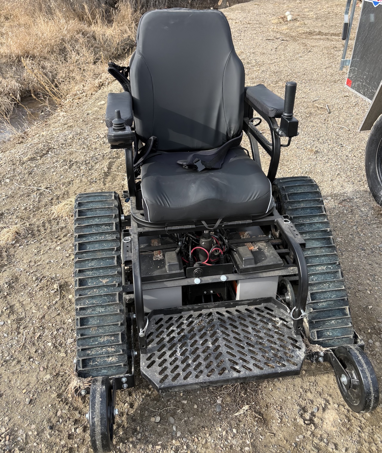 Thumbnail of Action Trackstander (C).