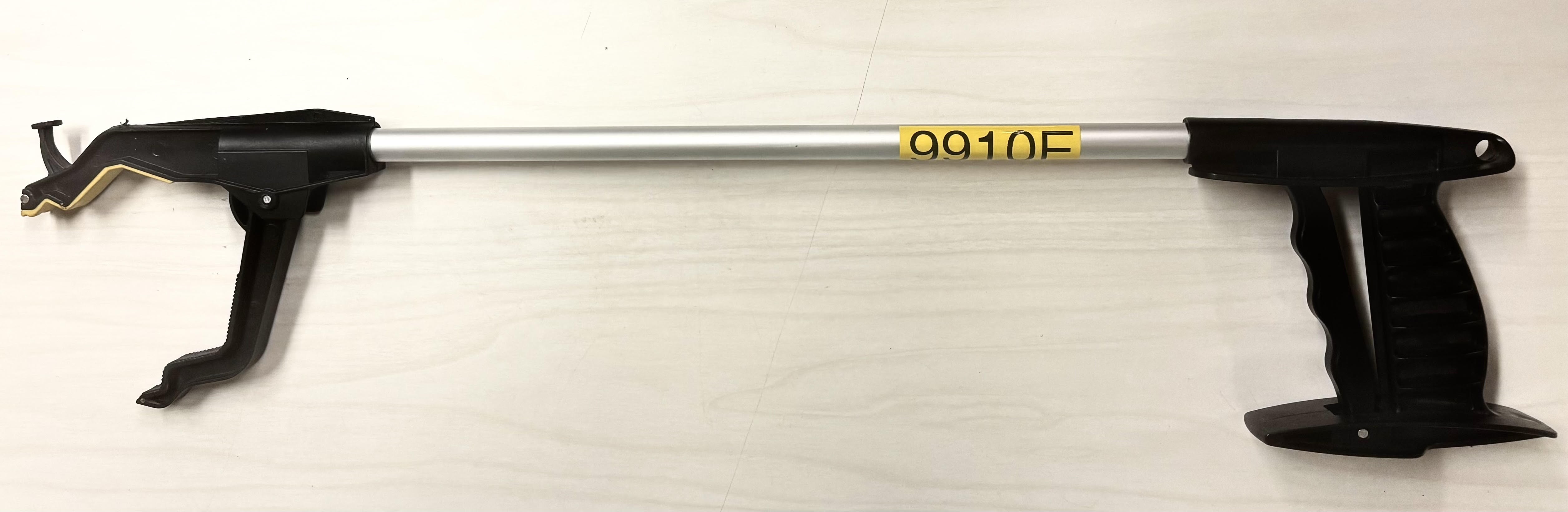 Thumbnail of Reacher Grabber 23".